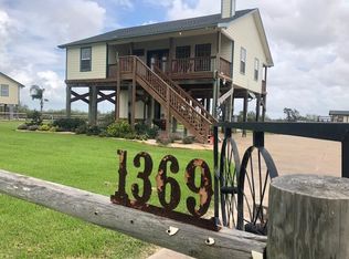 1369 Fm 2031, Matagorda, TX 77457