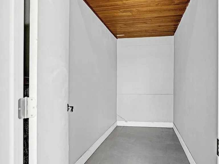 6700 E Tropical Way — Photo 26