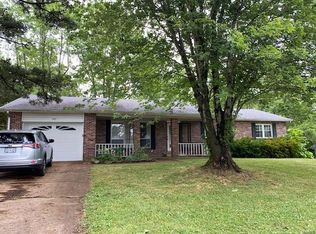305 N Ellen St, Dixon, MO 65459