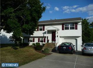 212 Welsford Rd, Fairless Hills, PA 19030