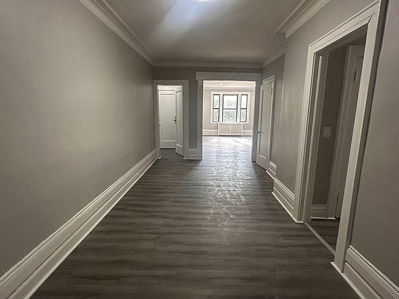 2nd image of 40 S Munn Ave APT 201
