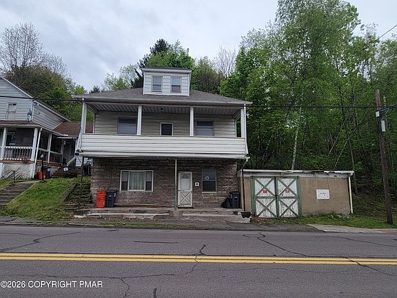 2nd image of 1249 Main St