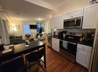 14 Battery St #2R, Boston, MA 02109