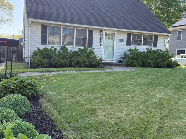 175 Noel Drive, Centereach, NY 11720