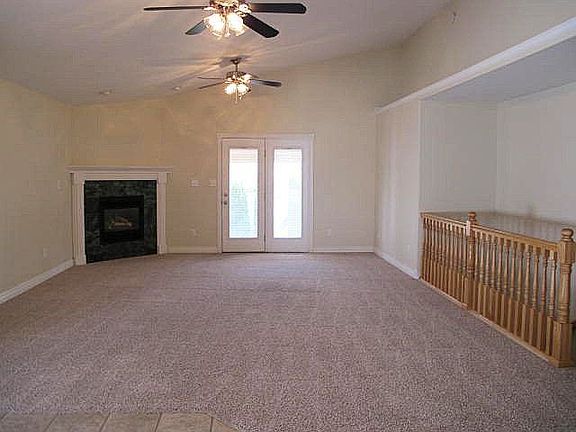 3rd image of 2423 Blue Camas Way
