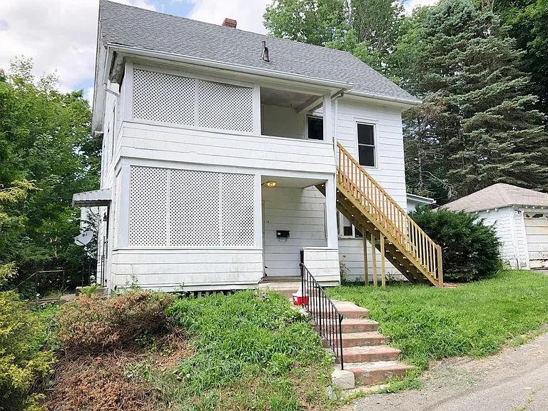 158 Pine St #2 — Photo 10