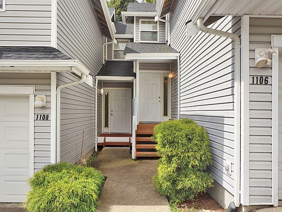 2nd image of 1106 21st St #1106