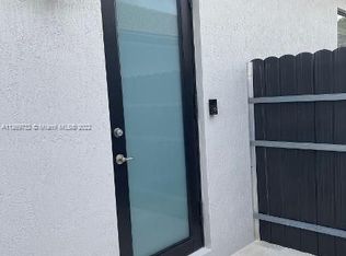 14816 SW 39th Ter, Miami, FL 33185