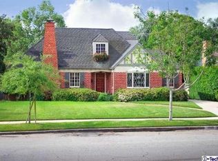 2220 Lambert Dr, Pasadena, CA 91107