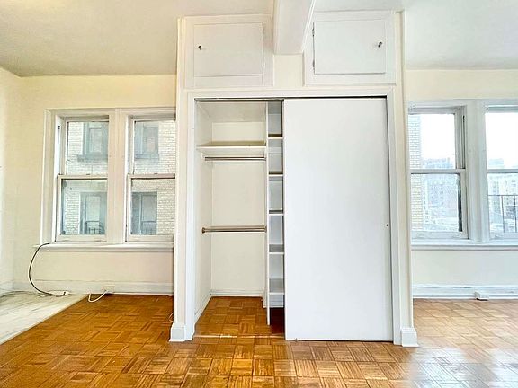 5th image of 42 W 72nd St APT 10D