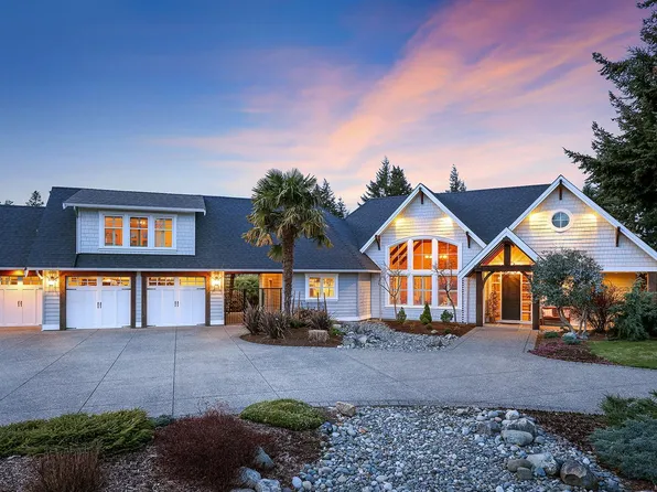 1050/1046 Kincora Ln, Comox Valley, BC V9M 4C5