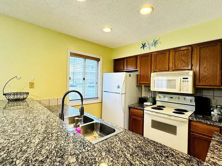 1025 Plantation Dr #2617 — Photo 2