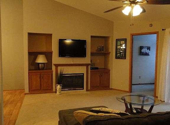 2nd image of 191 W Oak Leaf Dr Unit 5
