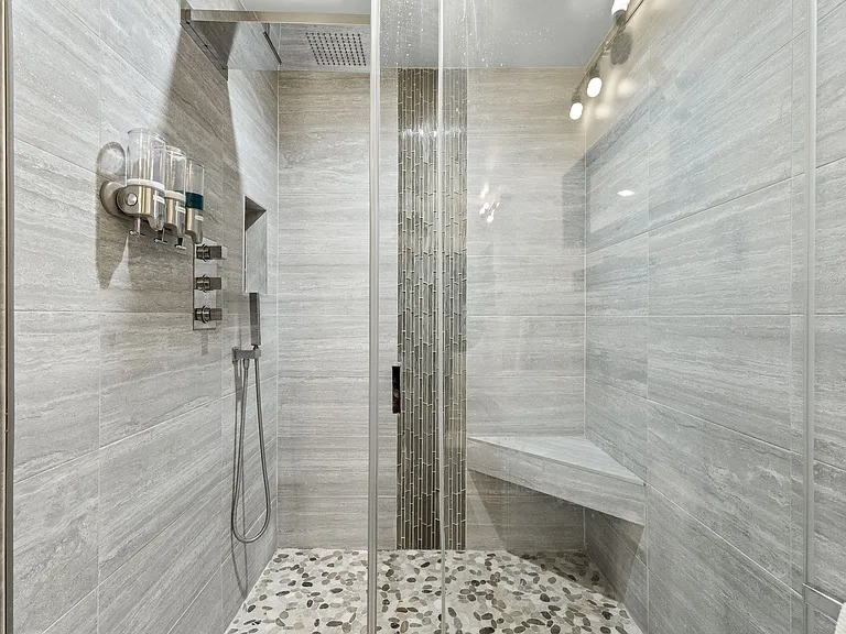 704 N Ocean Blvd — Photo 20
