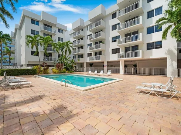 1665 Bay Rd, Miami Beach, FL