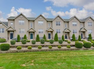 2116 S Austrian Pine St, Lockport, IL 60441