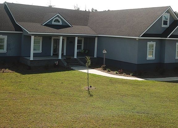 3rd image of 6103 Stoney Brook Dr