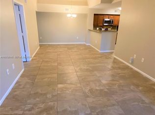 2133 Renaissance Blvd APT 306, Hollywood, FL 33025