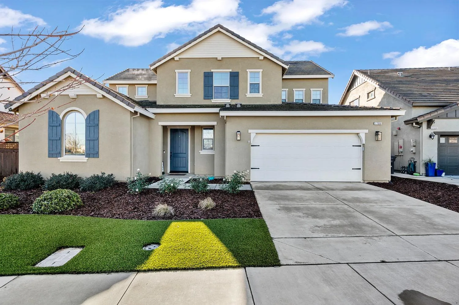 1706 Academy Dr photo 1