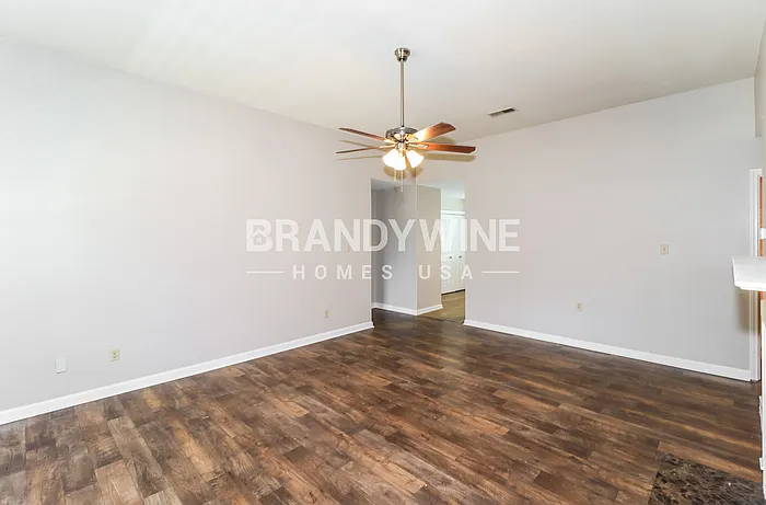 8404 Jacob Dr — Photo 6