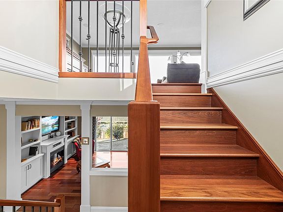 5th image of 5170 Laguna Way