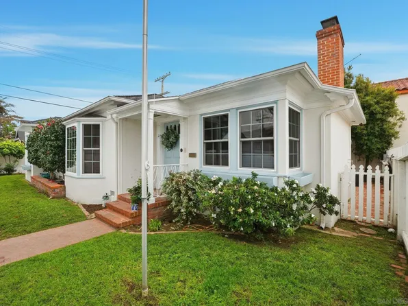 1210 3rd St, Coronado, CA 92118