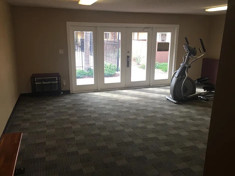559 E Madison Ave E #110 — Photo 9