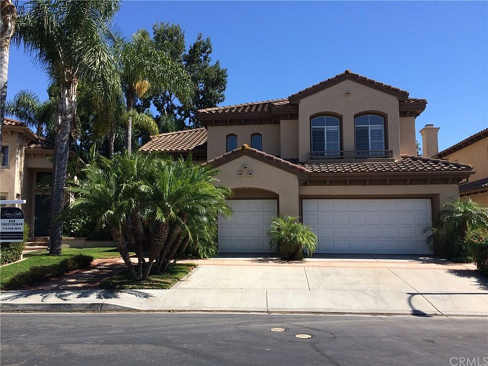1st image of 12510 Hazeltine Dr