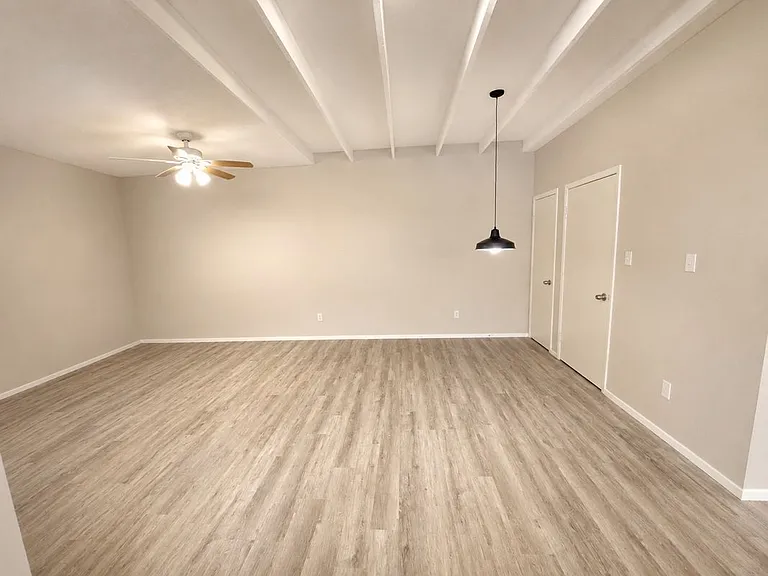 221 San Angelo Ave #A — Photo 2