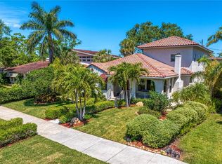 2421 Brevard Rd NE, Saint Petersburg, FL 33704