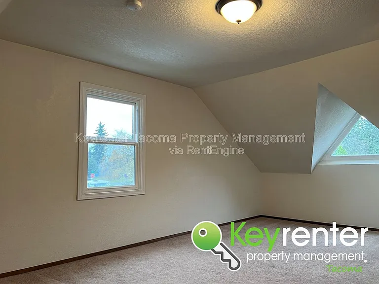 4816 E G St — Photo 20