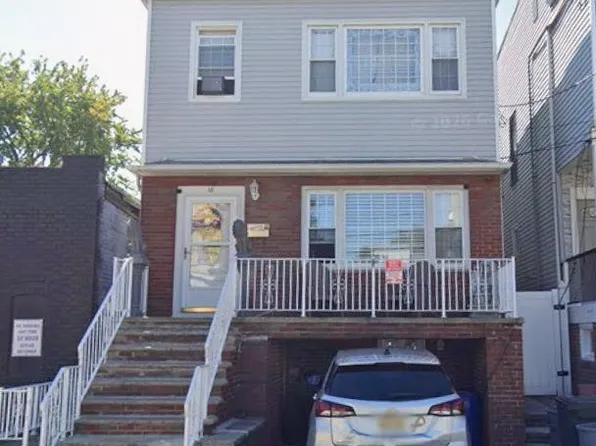 18 West 49th Street image 1 of 19