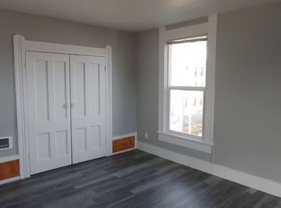 1543-1527 Exchange St, Astoria, OR 97103