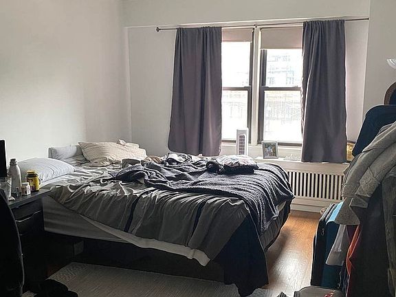 4th image of 333 E 34th St APT 15H