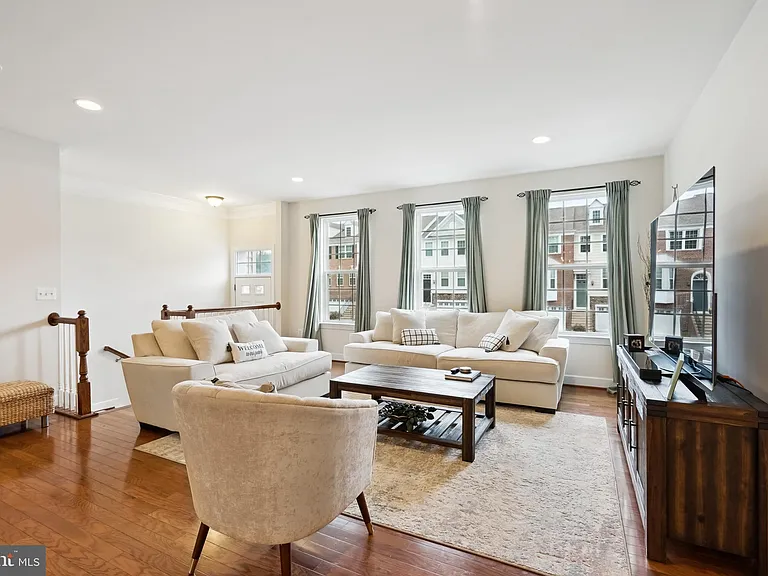16608 Danridge Manor Dr — Photo 9