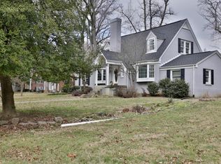 3233 Cross Bill Rd, Audubon Park, KY 40213