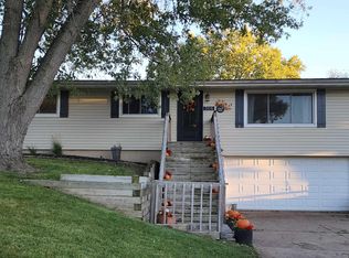 306 Pontiac Rd, Marquette Heights, IL 61554