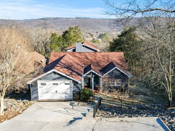 10137 Skylark Dr SE, Huntsville, AL 35803