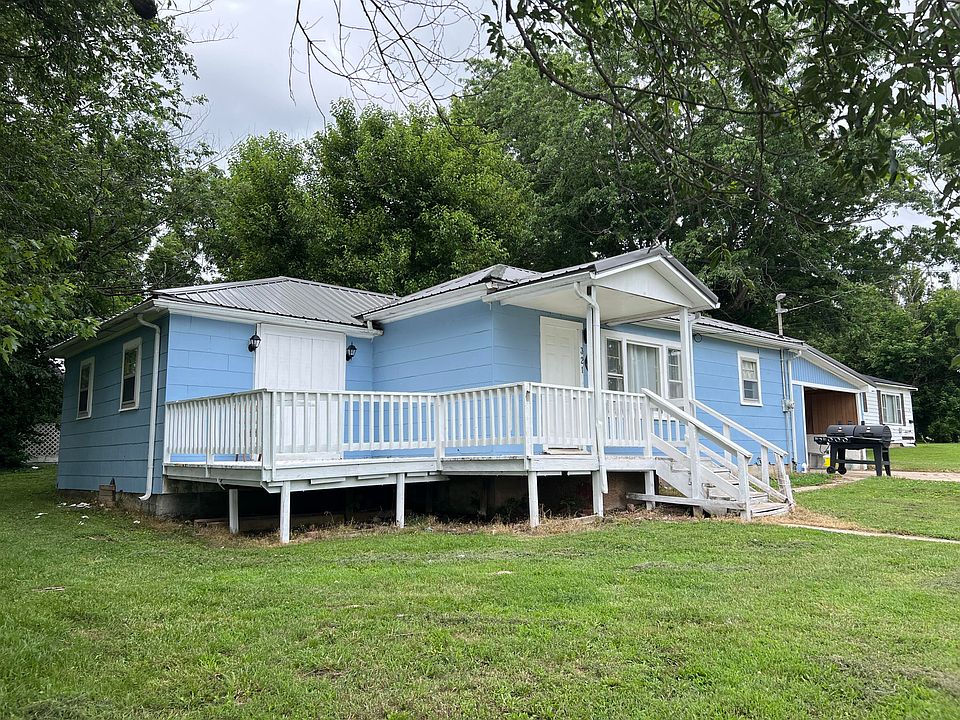 1st image of 321 7th Street