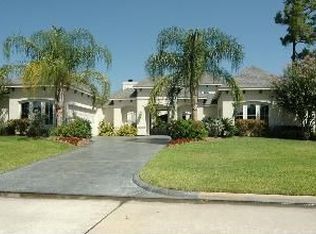 8910 Sterling Gate Cir, Spring, TX 77379