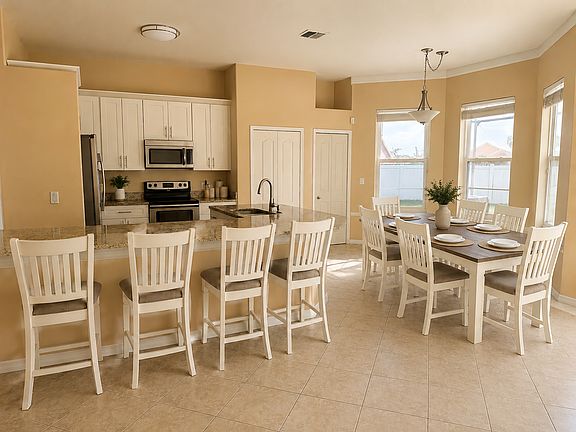 3rd image of 2875 Middleton Cir