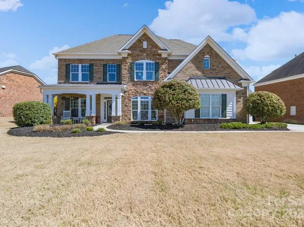 10005 Chimney Dr, Waxhaw, NC 28173