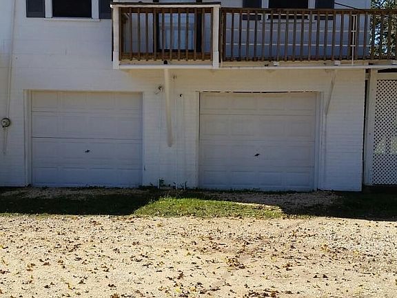 1 Car Garage