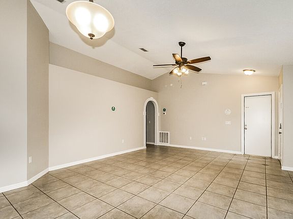 5th image of 8706 Claiborne Ct