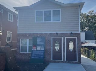12218 Long St, Jamaica, NY 11434