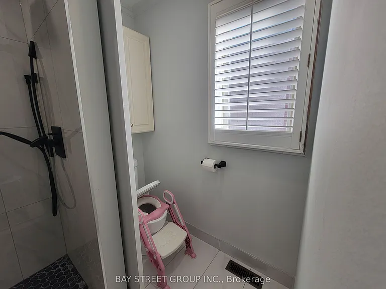 98 Brookeview Dr — Photo 18