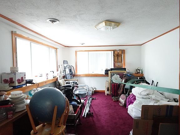 5th image of 551 U.S. 2 Wilton rd.