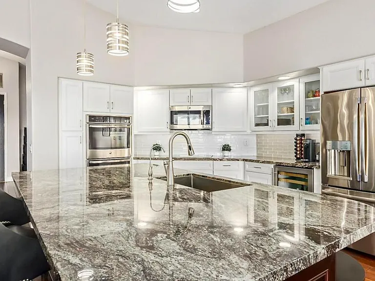 3530 S Meadows Dr — Photo 36