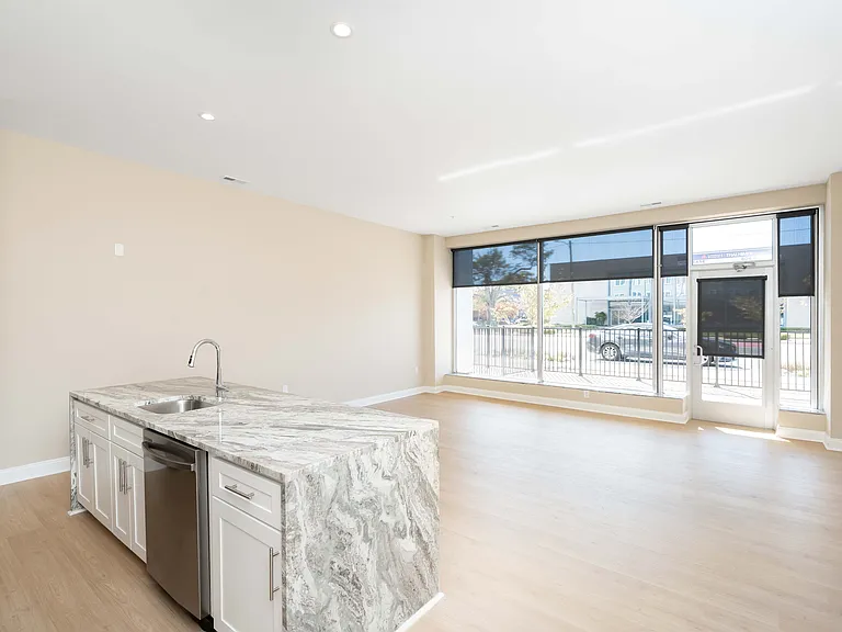 3600 West Broad — Photo 13