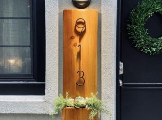 913 S Darien St, Philadelphia, PA